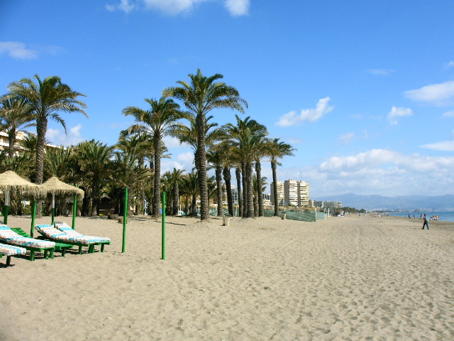 torremolinos_beach.jpg